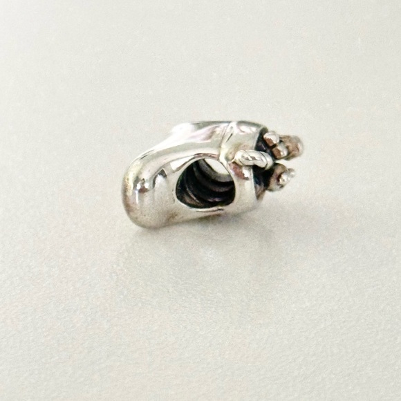 Pandora 925 Santa's Stocking Christmas Holiday Rare Retired Bead Charm - Picture 4 of 6